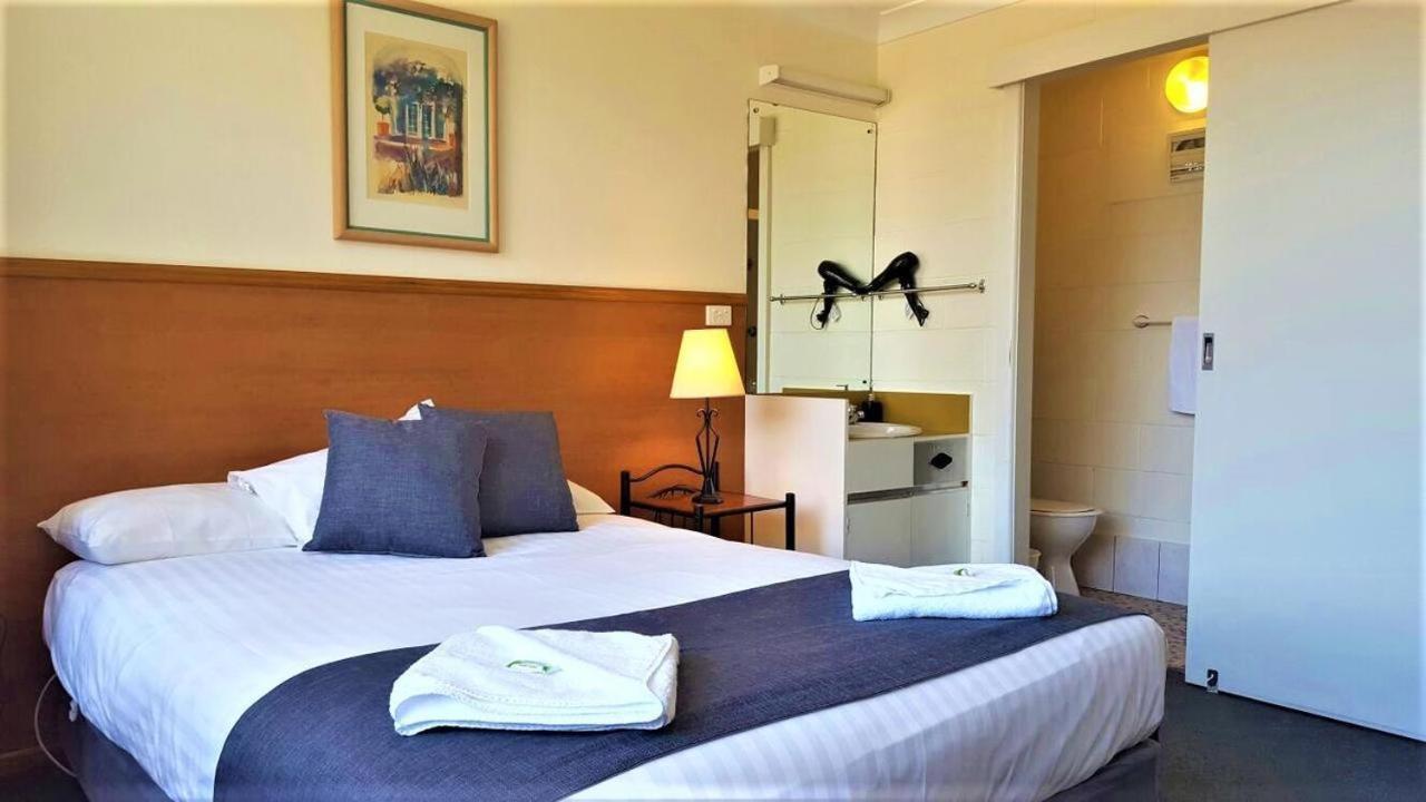 קווינסטאון Mt Lyell Motor Inn מראה חיצוני תמונה
