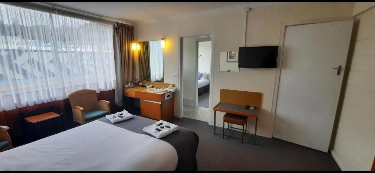 קווינסטאון Mt Lyell Motor Inn מראה חיצוני תמונה