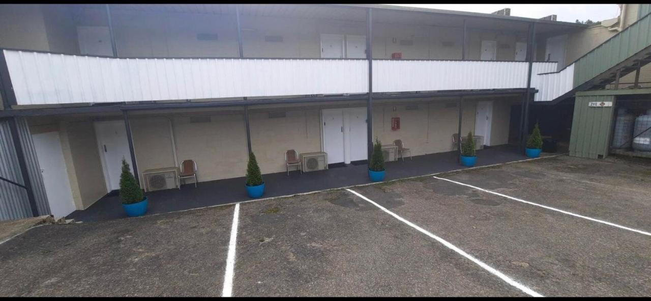 קווינסטאון Mt Lyell Motor Inn מראה חיצוני תמונה
