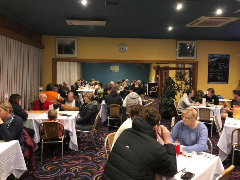קווינסטאון Mt Lyell Motor Inn מראה חיצוני תמונה